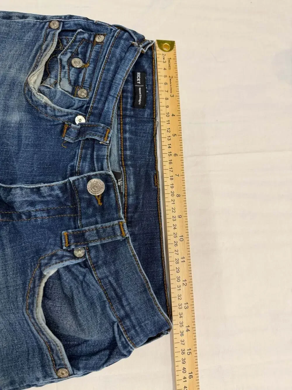 True Religion Ricky Relaxed Straight Jeans Medium Wash Size 30